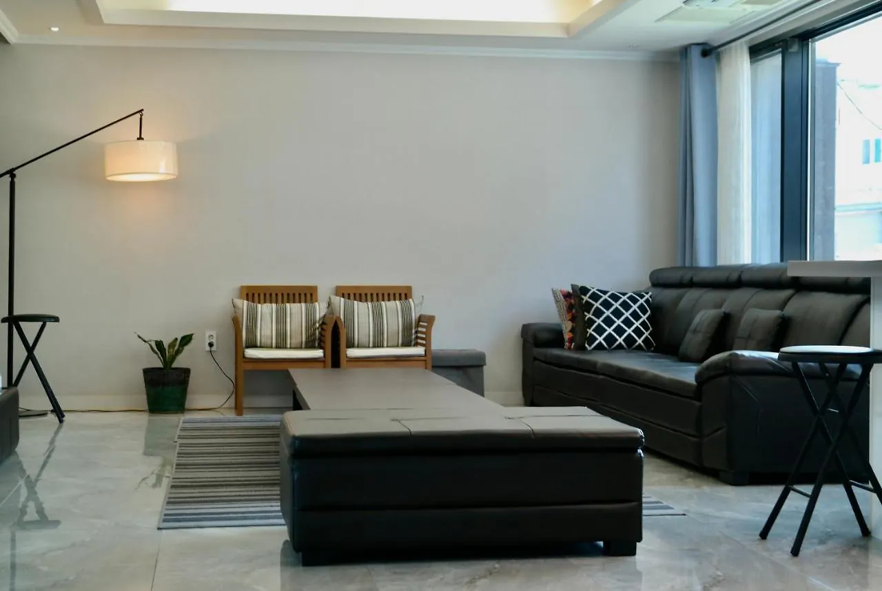 Holiday home Oh Happy Day Jeju Villa